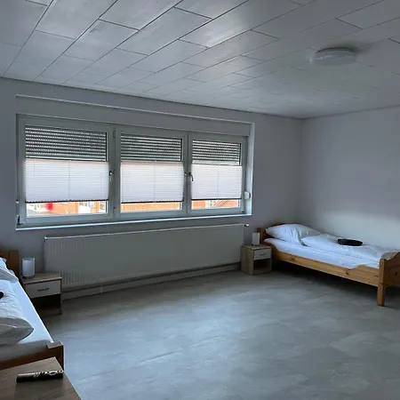 Myzimmervermietung * Filsum